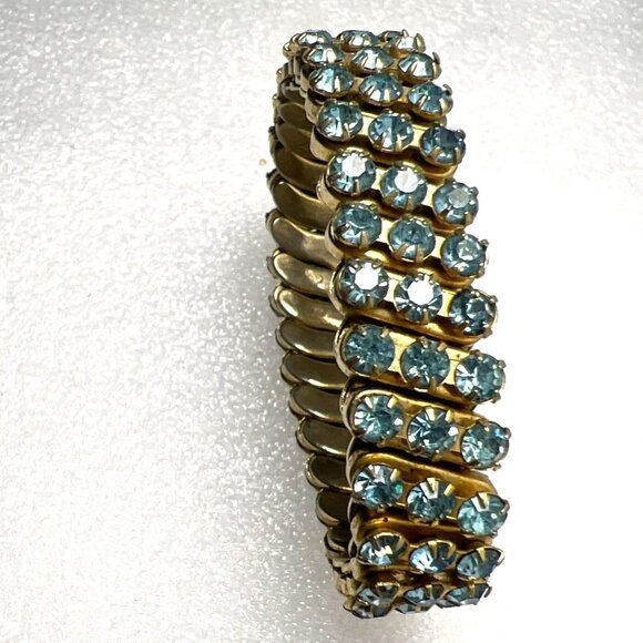 Vintage Expandable Bracelet Sky Blue Rhinestones Prong Set Metal Hinged Gold Ton - Picture 4 of 8